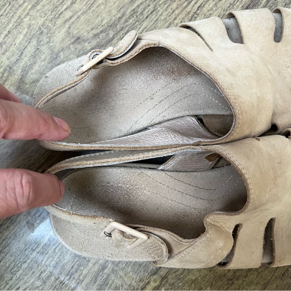 ECCO Beige Leather Wedge Sandals Size 39 - Picture 9 of 13